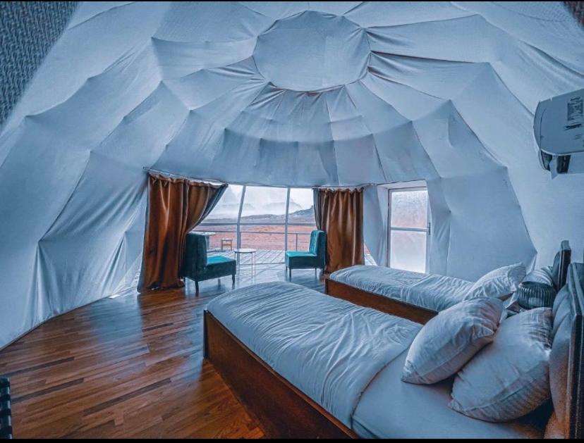 Star Guide Luxury Camp Hotel วาดิรัม ภายนอก รูปภาพ